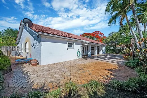 15327 SW 55th Terrace Miami FL 33185