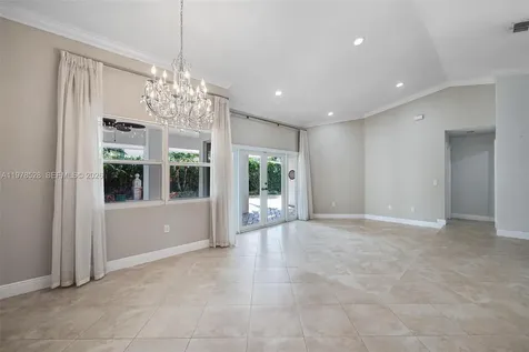 15327 SW 55th Terrace Miami FL 33185