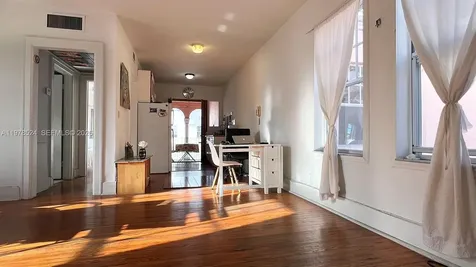 756 Meridian Avenue Miami Beach FL 33139