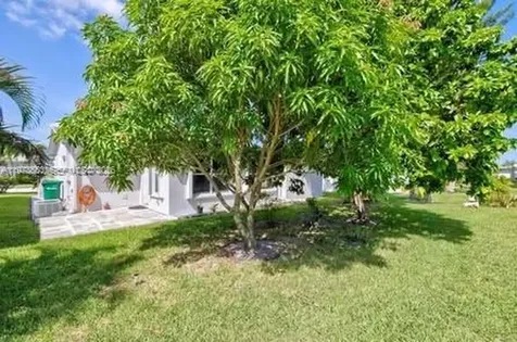 6960 NW 11th Court Margate FL 33063