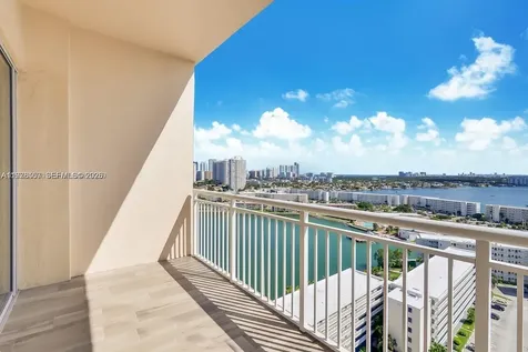 18031 Biscayne Boulevard Aventura FL 33160