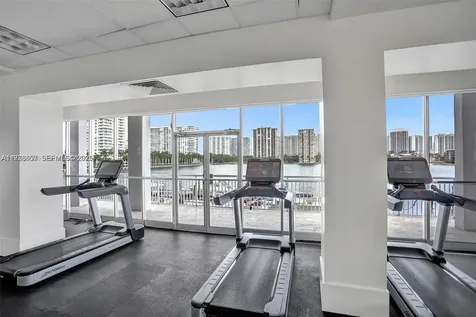 18031 Biscayne Boulevard Aventura FL 33160