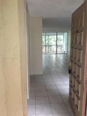 7031 Environ Boulevard Lauderhill FL 33319