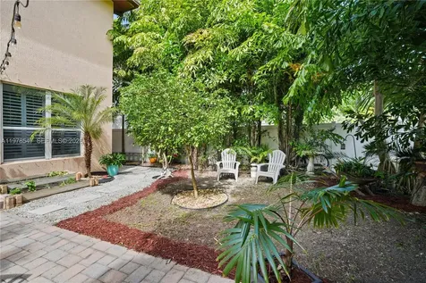 9127 SW 171st Court Miami FL 33196