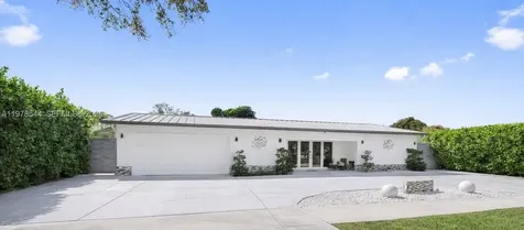 1140 N Douglas Road Pembroke Pines FL 33024