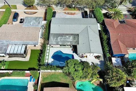 1140 N Douglas Road Pembroke Pines FL 33024