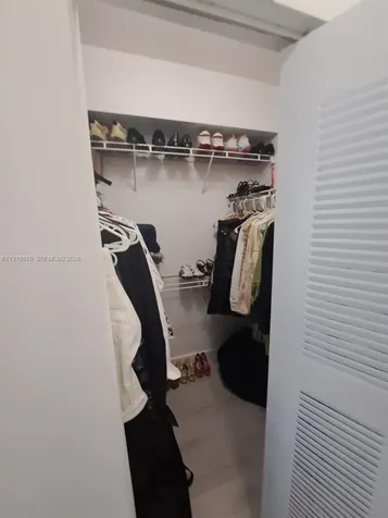 5077 NW 7th Street Miami FL 33126