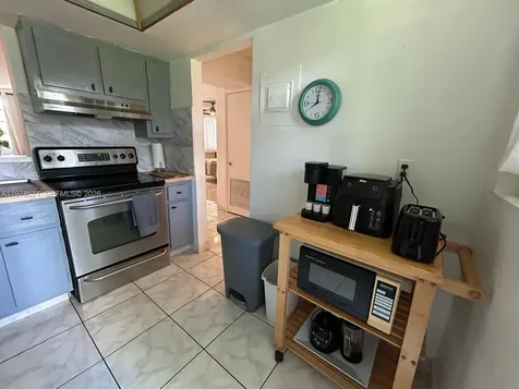 1333 E Hallandale Beach Boulevard Hallandale Beach FL 33009