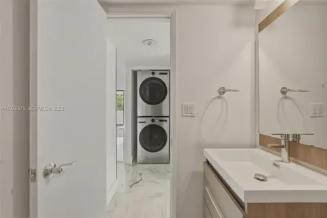 4301 Collins Avenue Miami Beach FL 33140