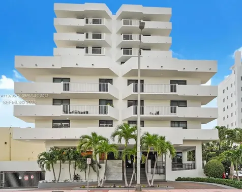 4301 Collins Avenue Miami Beach FL 33140