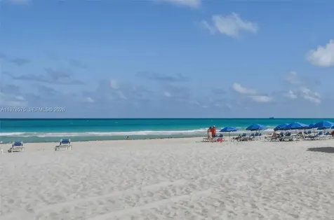 4301 Collins Avenue Miami Beach FL 33140