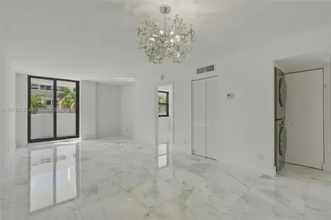 4301 Collins Avenue Miami Beach FL 33140