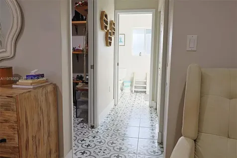 10804 NW 2nd Avenue Miami Shores FL 33168