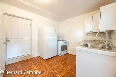 918 NW 13th Court Fort Lauderdale FL 33311