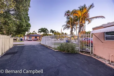 918 NW 13th Court Fort Lauderdale FL 33311