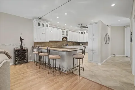 317 Stella Maris Drive S Naples FL 34114