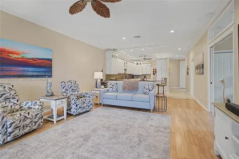 317 Stella Maris Drive S Naples FL 34114