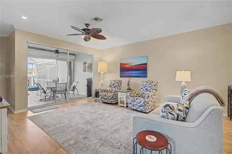 317 Stella Maris Drive S Naples FL 34114