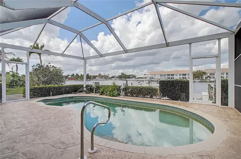 317 Stella Maris Drive S Naples FL 34114