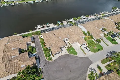 317 Stella Maris Drive S Naples FL 34114
