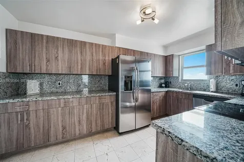 5101 Collins Avenue Miami Beach FL 33140