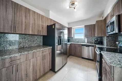 5101 Collins Avenue Miami Beach FL 33140