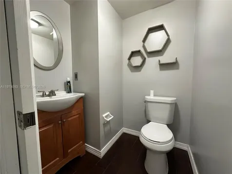 2221 SE 24th Place Homestead FL 33035