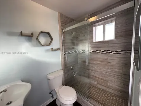 2221 SE 24th Place Homestead FL 33035