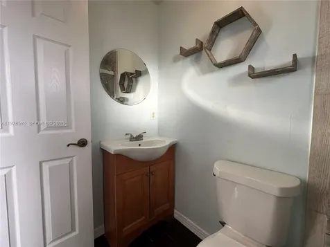 2221 SE 24th Place Homestead FL 33035