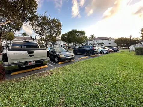 2221 SE 24th Place Homestead FL 33035