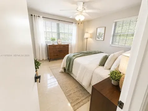 4836 NW 1st Street Plantation FL 33317