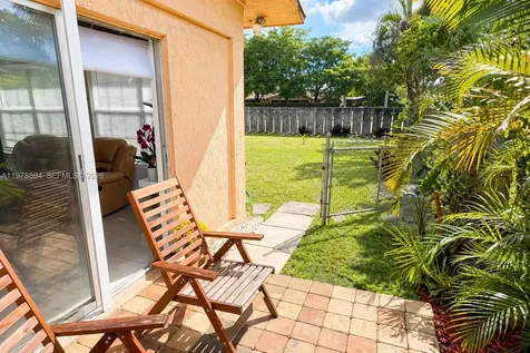 4836 NW 1st Street Plantation FL 33317