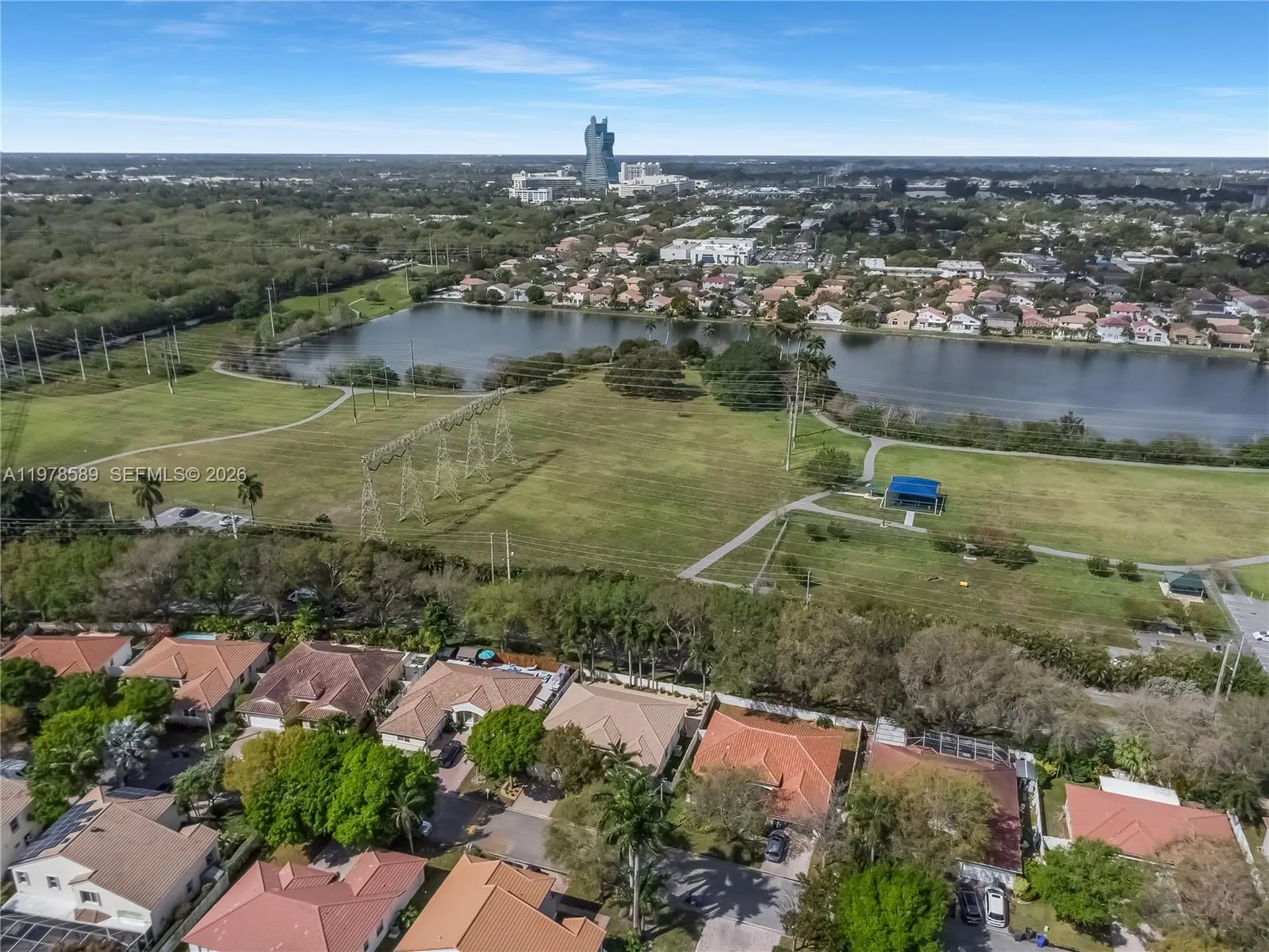 5297 SW 34th Way Hollywood FL 33312