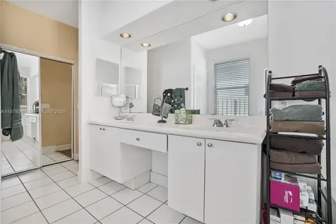 5297 SW 34th Way Hollywood FL 33312
