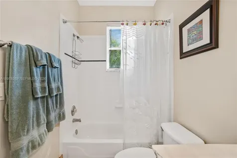 5297 SW 34th Way Hollywood FL 33312