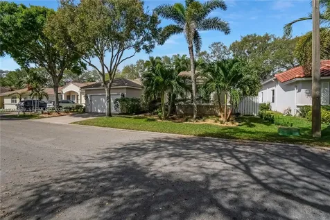 5297 SW 34th Way Hollywood FL 33312