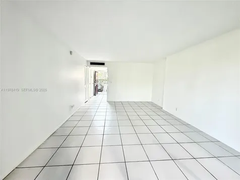 3301 N Country Club Drive Aventura FL 33180