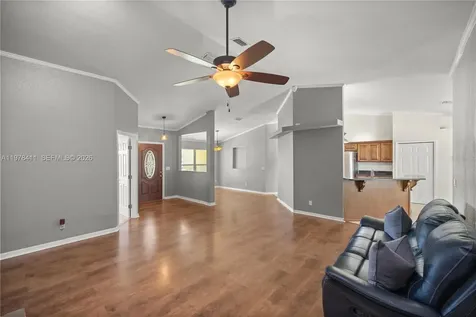 1699 SW 80 Ocala FL 34476