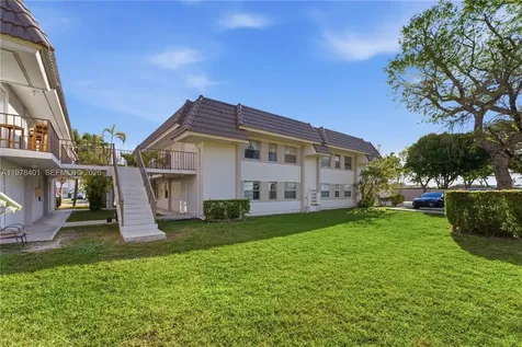 6921 SW 129th Avenue Miami FL 33183