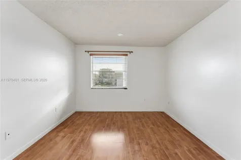 6921 SW 129th Avenue Miami FL 33183