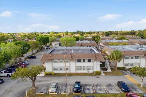 6921 SW 129th Avenue Miami FL 33183