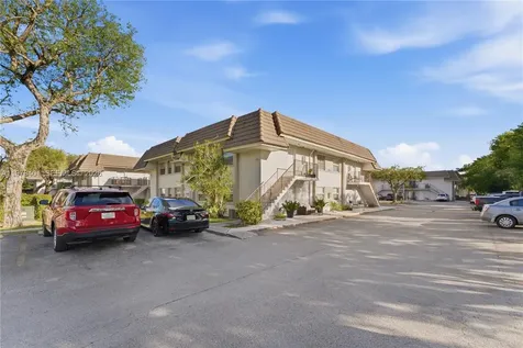 6921 SW 129th Avenue Miami FL 33183