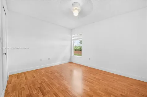 2020 SE 5th Place Homestead FL 33033