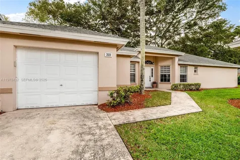 2020 SE 5th Place Homestead FL 33033