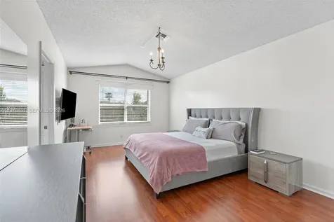 9838 NW 1st Manor Coral Springs FL 33071