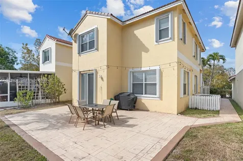 9838 NW 1st Manor Coral Springs FL 33071