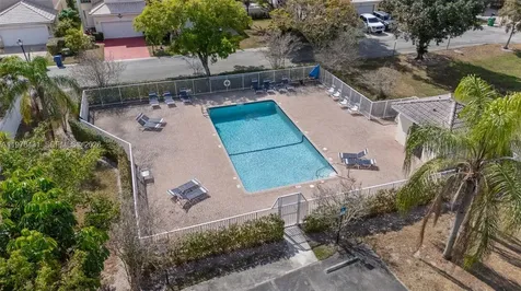 9838 NW 1st Manor Coral Springs FL 33071