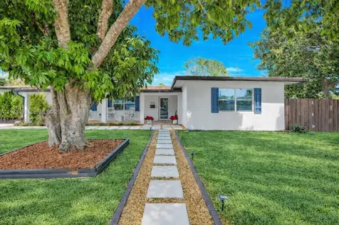 9305 SW 178th Terrace Palmetto Bay FL 33157