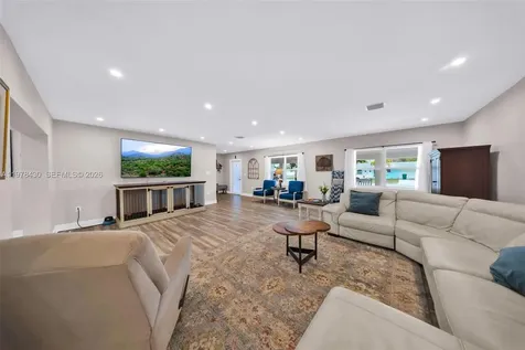 9305 SW 178th Terrace Palmetto Bay FL 33157