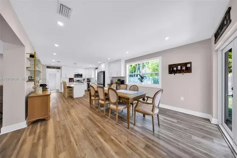 9305 SW 178th Terrace Palmetto Bay FL 33157